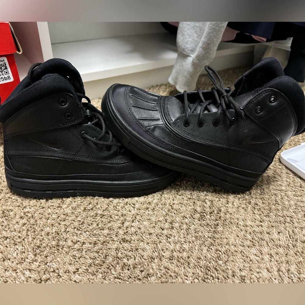 ACG Nike boots - Picture 2 of 4